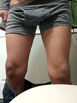 [25 Feb 06:04] Public Show - Boss199971主播的视频