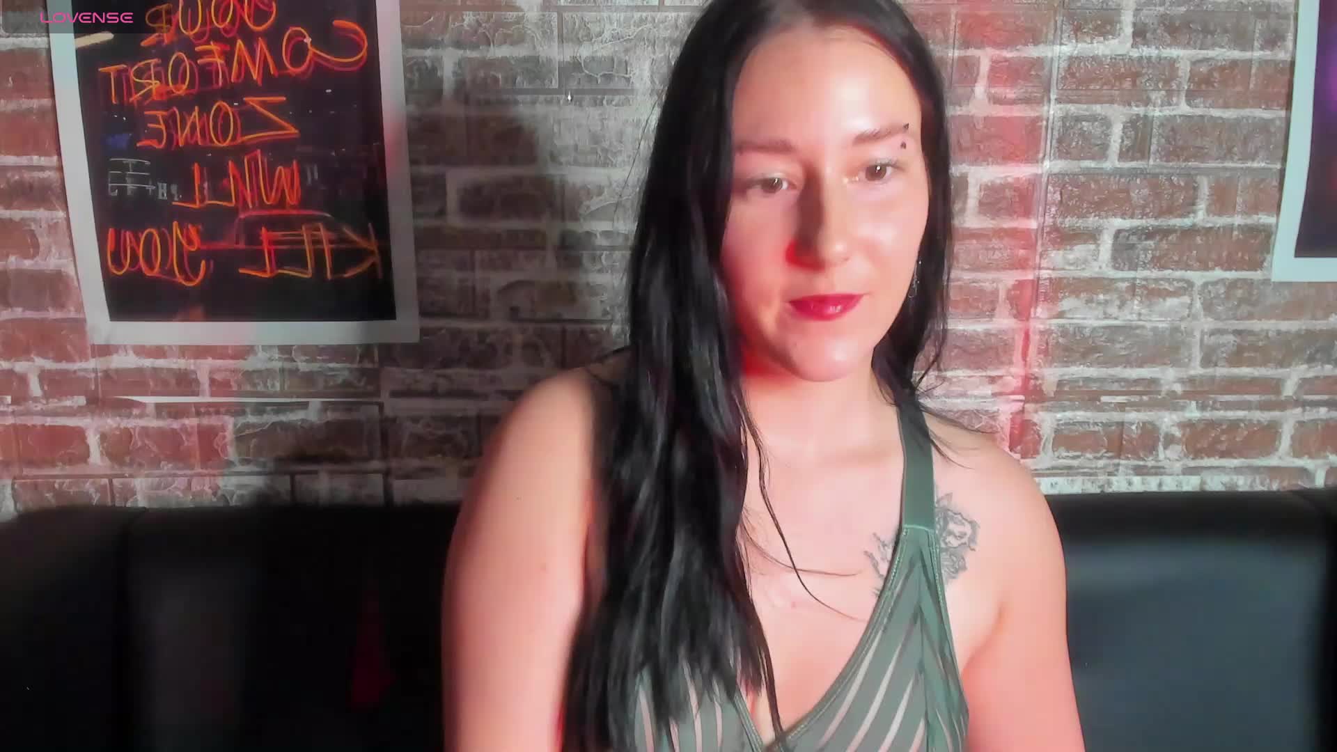 Pvt show (dance) - video di adell_berry modella di cam