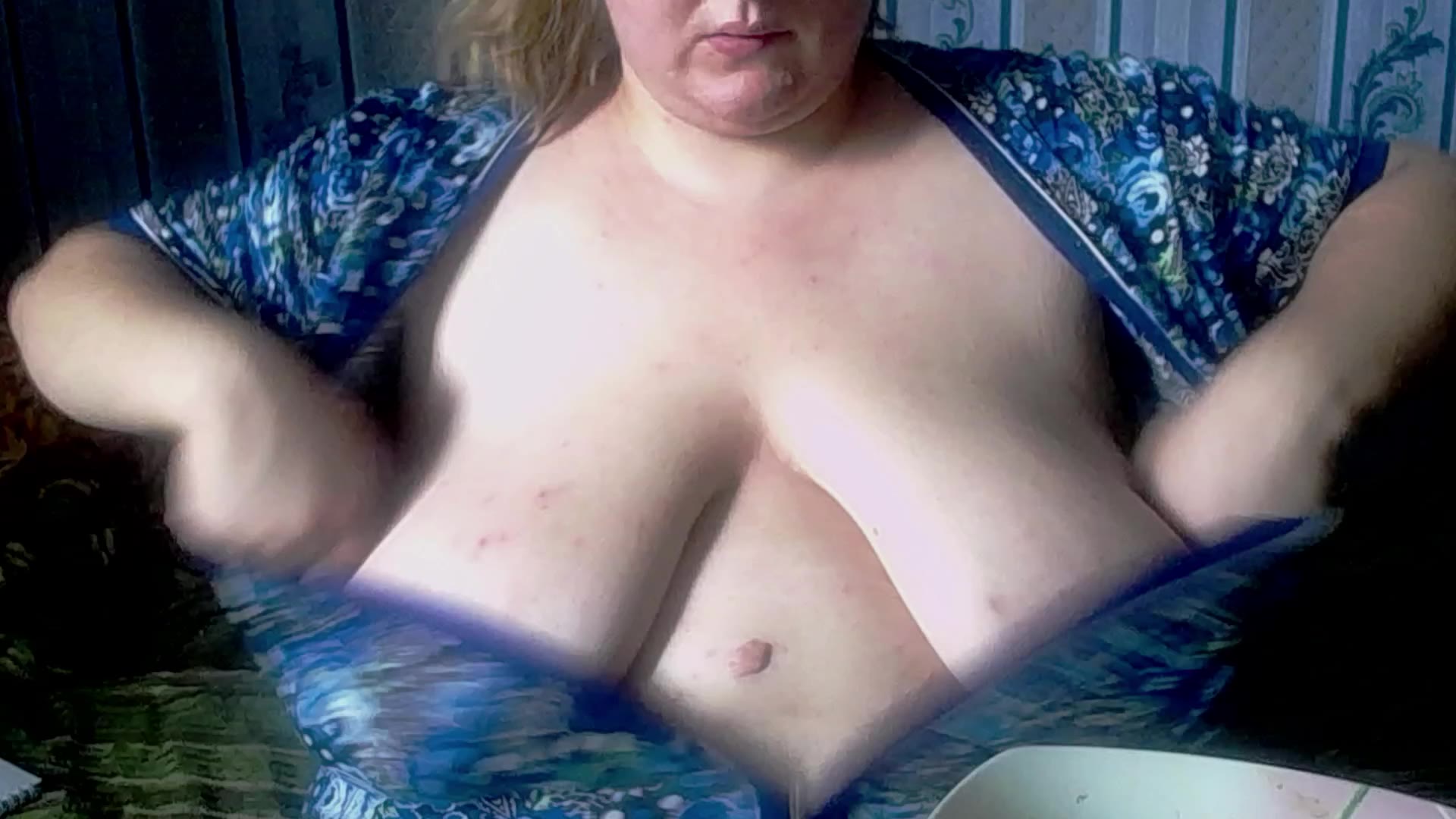 mmmmmm - video by lisa_Black00 cam model