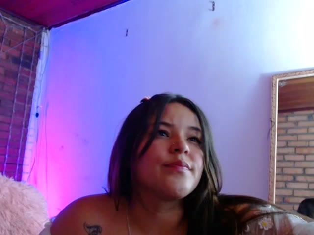 Private Show — filmik dulcevegga, modela(-lki) na kamerkach