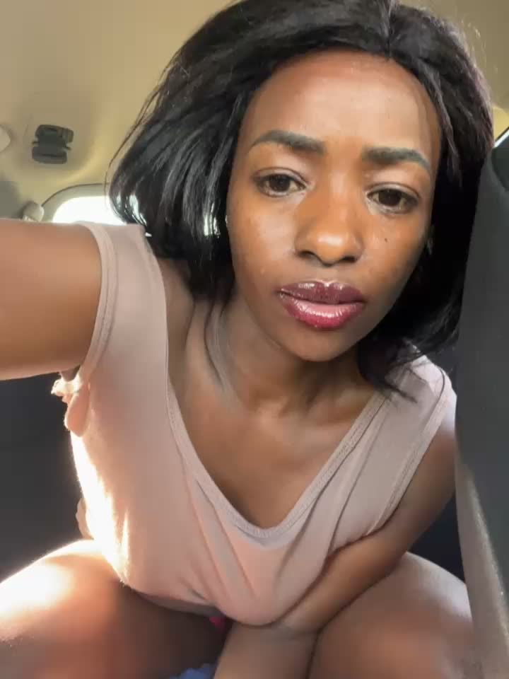 fuck me outside - video Afriqueena kameramallilta