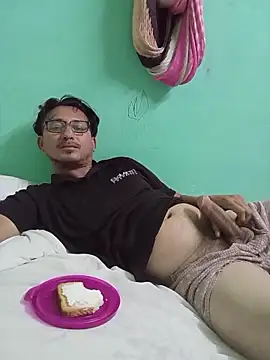 [5 Jan 16:03] Private Show - video av Andresguz35 cam model