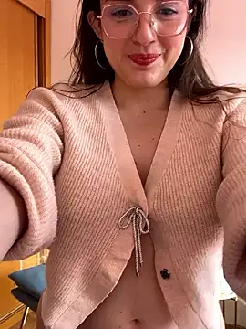 Private Show : CUTE SELF LOVE IN THE AFTERNOON🌸👓☀️ (Missionary + Masturbation )