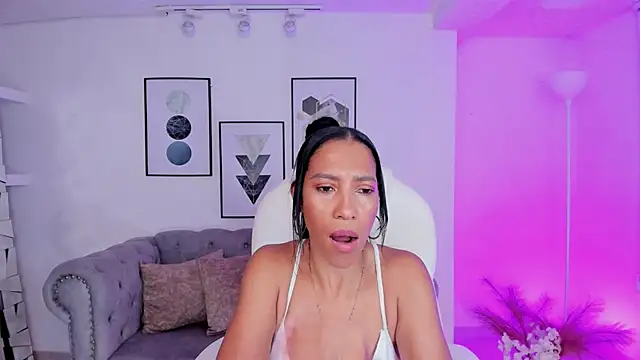 Fun show - video by Shantaall_ cam model