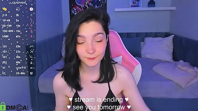 Private Show with waxing my nipples