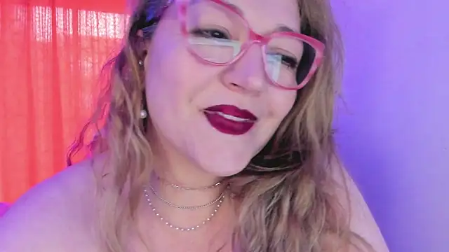 Do you want to feel in me? - video by Naty_Mature_ cam model