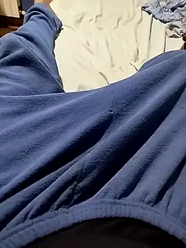 [9 Jul 00:32] Public Show - vídeo de minitranca modelo de câmara