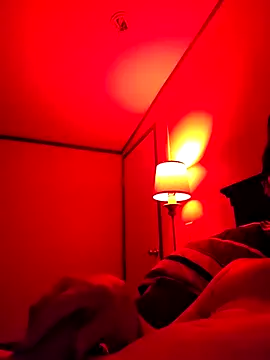 [10 Aug 23:48] Public Show - video by Adi0920 cam model