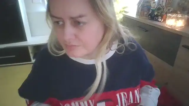 play pvt – video modela na kameri Meliss_Official9