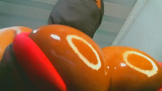 twer+dildo fuck - video by XPanther_24 cam model