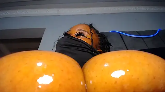 [17 Mar 06:56] Private Show — filmik XPanther_24, modela(-lki) na kamerkach