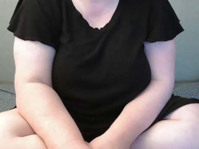 geil ein Euter abgebunden mit Strumpfhose - video by MarthaBriest cam model