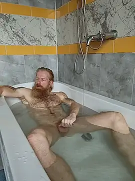 Time in the bathroom - Vídeo de Gingerbeard40, modelo de vídeos