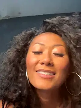 [27 Jul 10:49] Private Show - video av thai-dreamgirl cam model