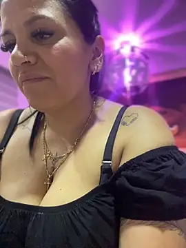 Omg delicious - video by Milff_parkerrr cam model