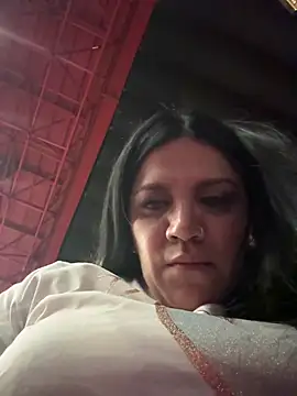 Show in the public bathroom 🥵🥵 - video by Milff_parkerrr cam model