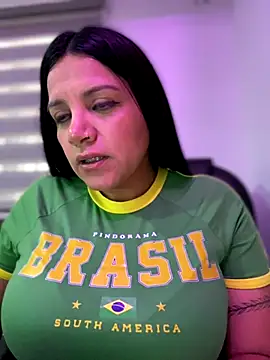 Show 🔥 - video by Milff_parkerrr cam model