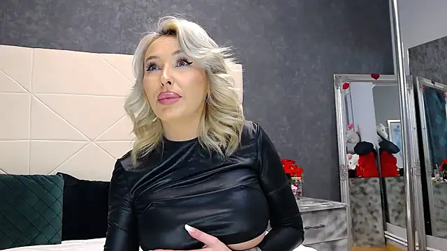 Orgasm with me - ক্যাম মডেল IssaSmith-এর ভিডিও