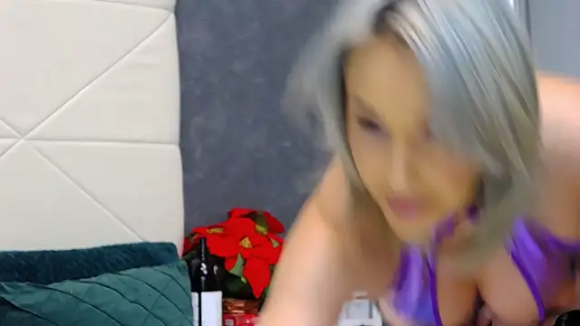 [26 Feb 18:59] Private Show - ক্যাম মডেল IssaSmith-এর ভিডিও