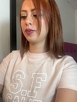 3 fingers pussy delicious +cum crem