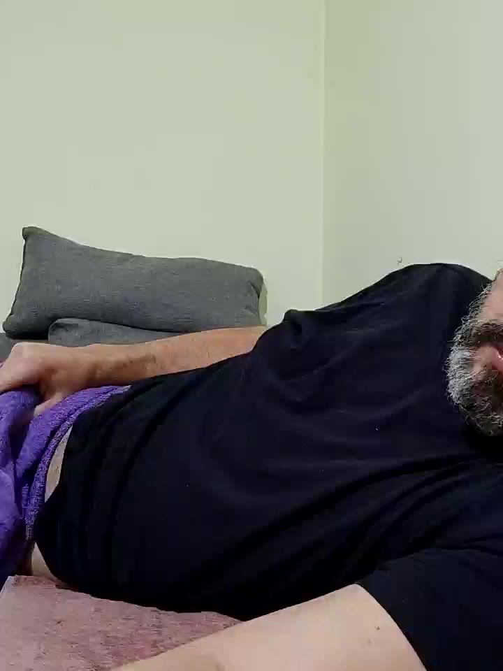 [14 Sep 15:57] Private Show – video modela na kameri LuciGotHarder