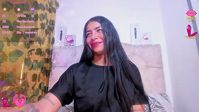 cristal very horny  💦