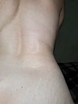 Cream in my asshole and squirtt 🍑🍑 - video by PocaHontas2026 cam model