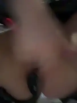 SQUIRTING w ASS PLUG behind other GIRL