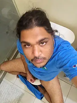 [8 Apr 00:24] Public Show - video av lillydean2024 cam model