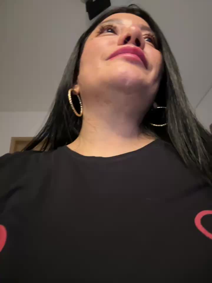 [12 Oct 10:19] Private Show - vidéo du modèle de showcams Abril10_