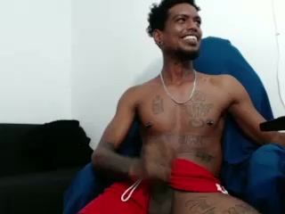 [8 Sep 12:43] Private Show Cum and show ass - vidéo du modèle de showcams bigblackhotx1