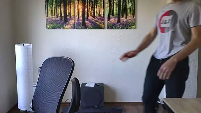 Striptease - vidéo du modèle de showcams DaddyHarry_MatureStallion