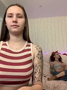 clamps / doggy / blowjob zoom - video by HotCaramellsTV cam model