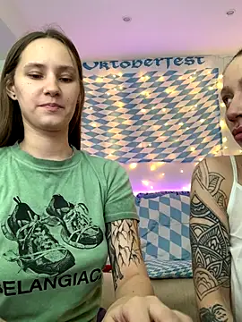 topless clamps+joi+tistfuck+drooling - video od modelky/modela HotCaramellsTV