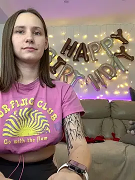 oil ass+spank+topless - video od modelky/modela HotCaramellsTV