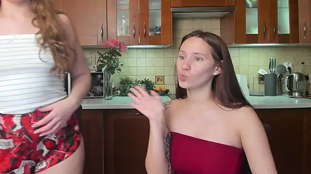 finger ass/ doggy / pussyplay Jess and Mona - video by HotCaramellsTV cam model