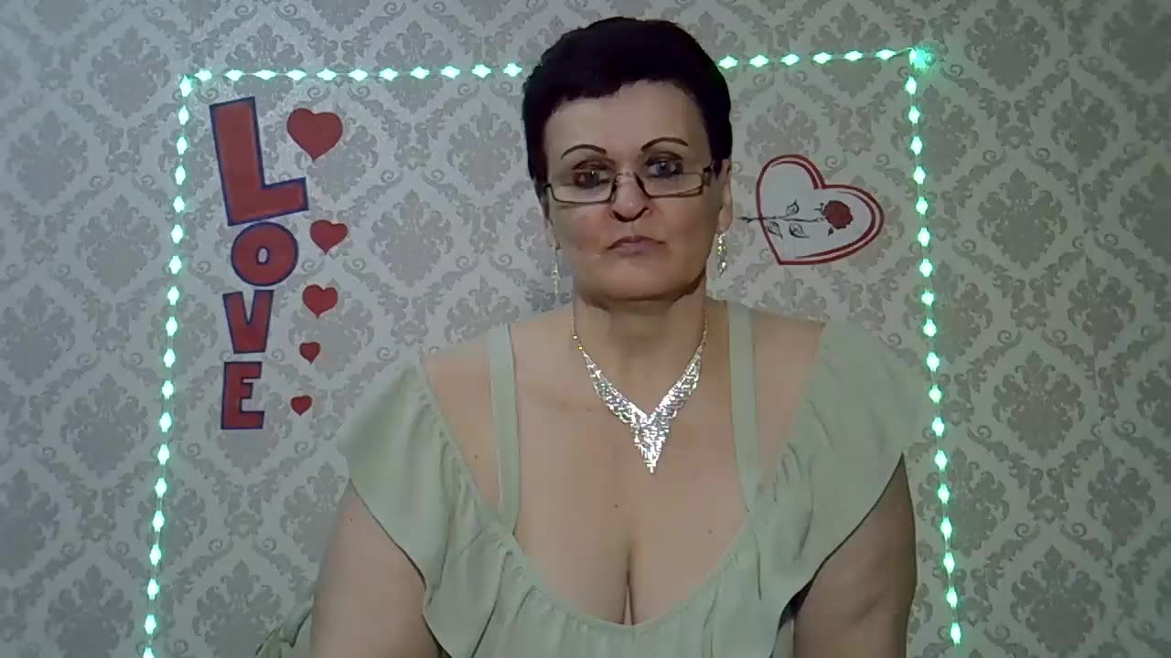 [1 May 21:40] Private Show - vidéo du modèle de showcams PaulaGolden