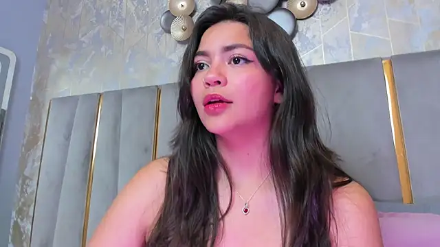 My dildo fuck me is DELICIOUS - clip cu KimDevinne model videochat