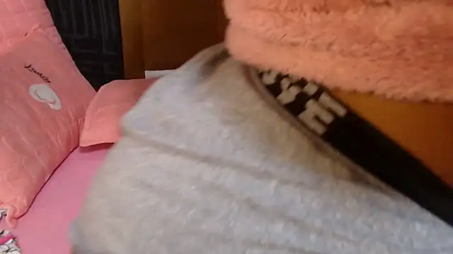 [12 May 09:18] Private Show - vídeo de la modelo de cam BigbootyNickyx