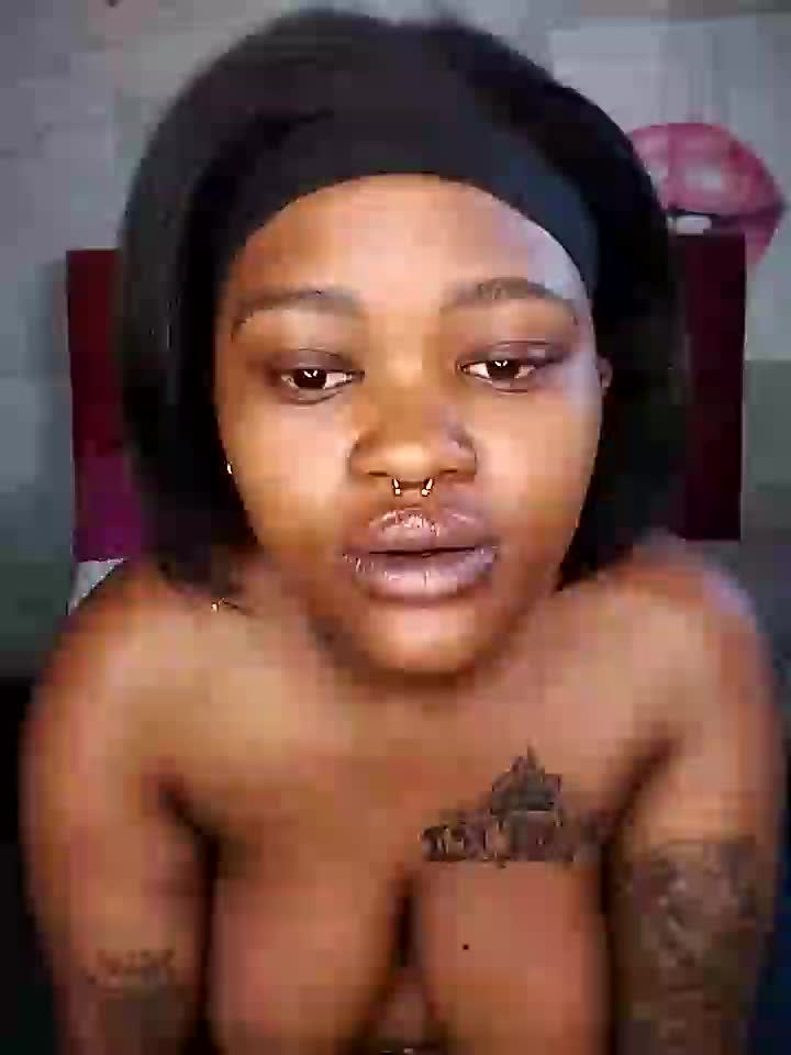 [14 Oct 07:49] Private Show - video by ThickPearlx23 cam model