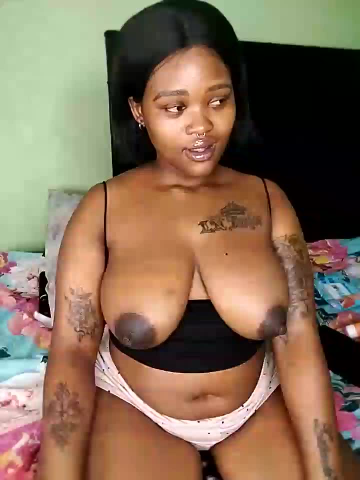 [27 Oct 22:17] Private Show Anal show - video by ThickPearlx23 cam model