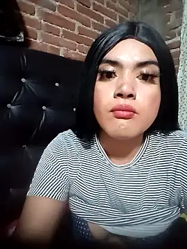 [26 Sep 15:41] Public Showl - video by yovana13 cam model