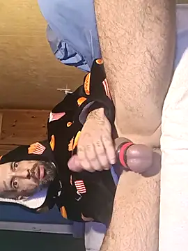 [2 Dec 23:12] Public Show - відео від вебкаммоделі arrow13680