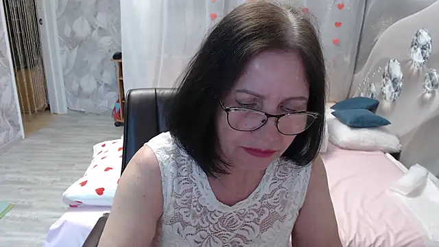 [17 May 10:57] Private Show