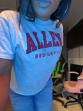 [19 Jun 21:49] Public Show - βίντεο μοντέλου MistressRain