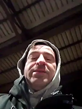 [25 Nov 06:20] Private Show - video by openlegsforyou cam model