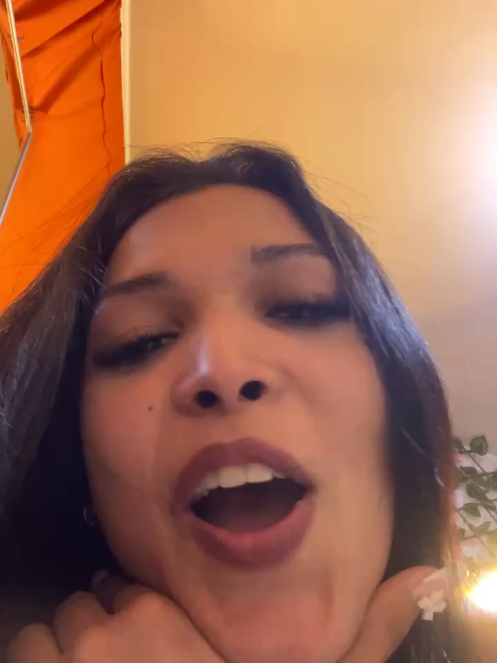 You finally saw all of me… only in private 💋 - vídeo de la modelo de cam Fruttitas