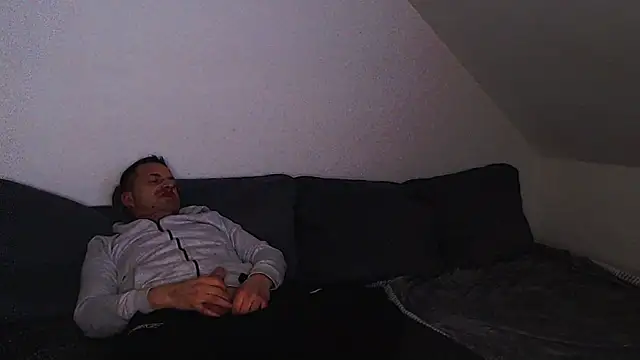 11# Doggy Bj - vidéo du modèle de showcams DevilsAngel13