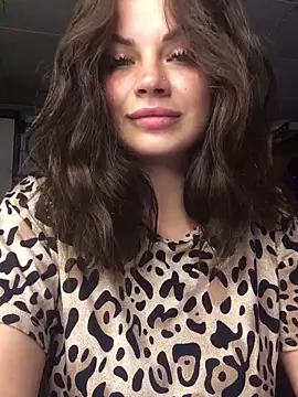 [31 May 06:00] Private Show - Video von Sweeeeet_Candy Cam-Model