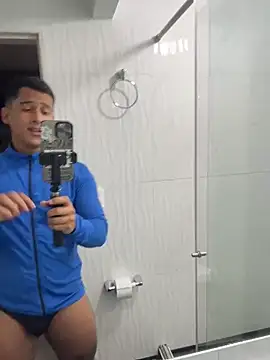 Marcus gets naughty 🔥🍆💦 - hot69temptation_ 캠 모델의  동영상